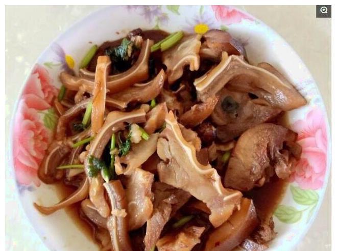 星空体育官网:塔利班猖獗还击美军空袭,持续两天主动出击,打死打伤近百人暴雨致(图2) 星空体育官网:塔利班猖獗还击美军空袭,持续两天主动出击,打死打伤近百人暴雨致(图2)