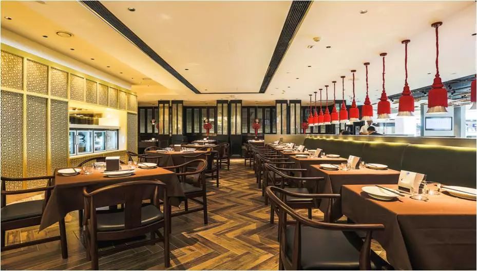 横山社区:消防人员智捅马蜂窝“xingkong.com”(图1) 星空体育官网