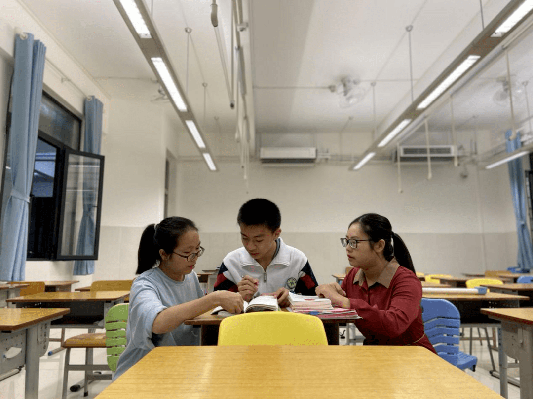 
青少年普法_xingkong体育官网登录(图4)