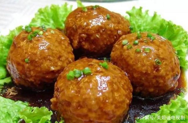 ‘星空体育官网’官媒：别让香港警察流血流汗又流泪(图1)