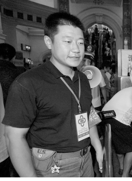 【星空官网登录】伊朗卫星因技术原因发射失败 火箭在发射台爆炸(图)(图2)